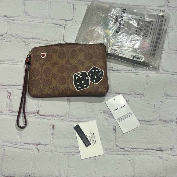 COACH Corner Zip Wristlet In Signature Canvas With Rexie Sticker Print NWT - Picture 12 of 14